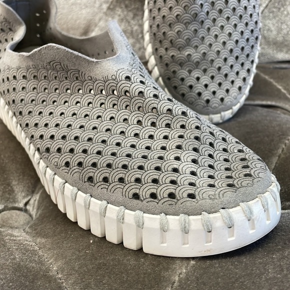 Ilse Jacobsen Tulip perforated leather slip on - Picture 2 of 6